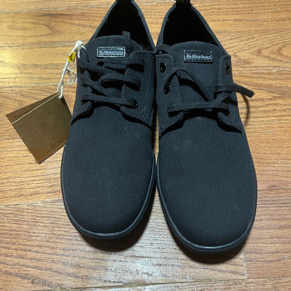 Dr martens santanita sz9 women’s canvas shoes